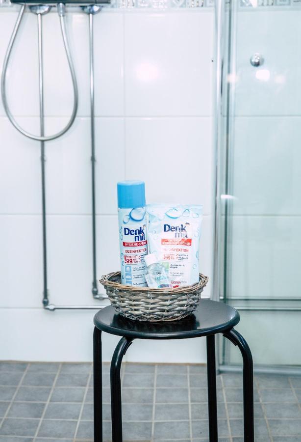 Poppelstrand Nuuksio, Pet Friendly Guest Apartment エクステリア 写真